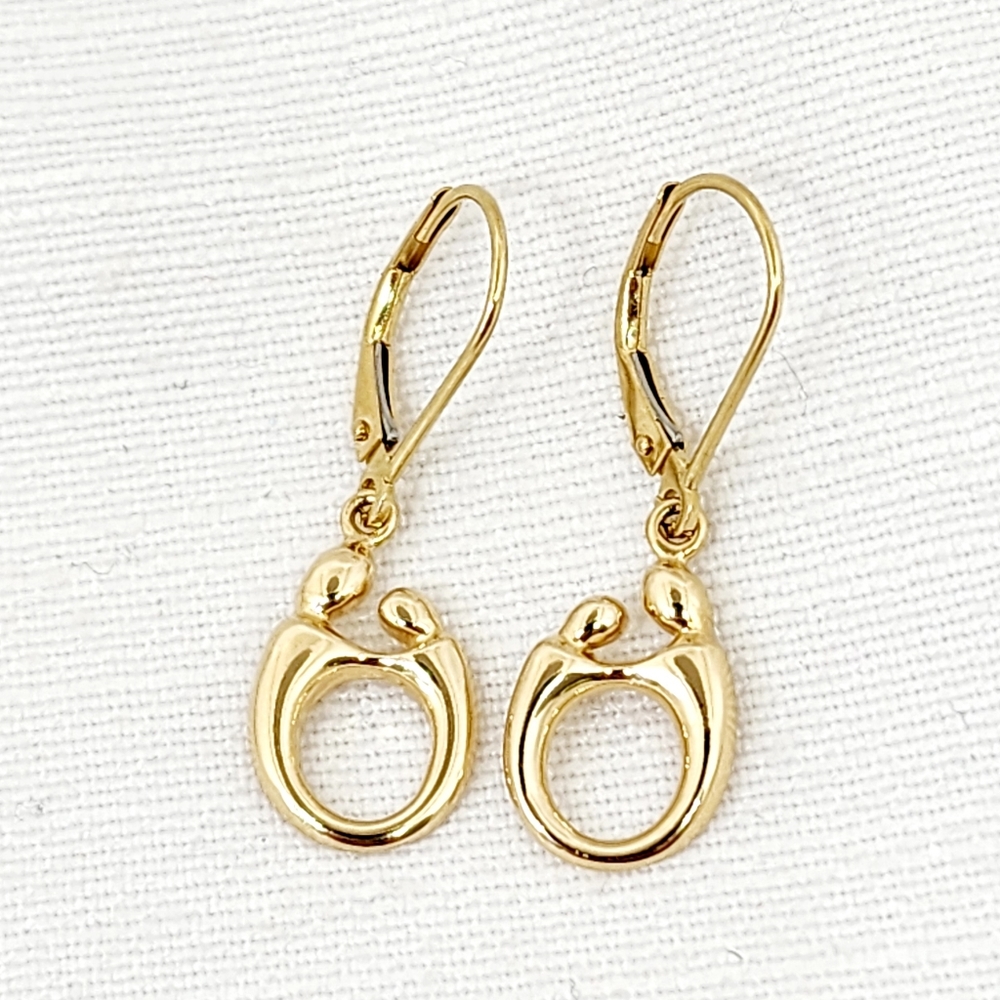 Mother and child gold earrings